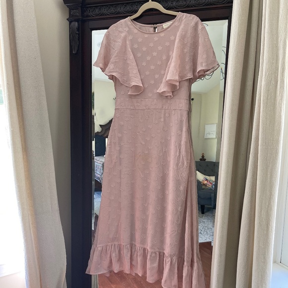 NeeSee's Dresses Blush Pink Size Small Modest - Picture 2 of 10